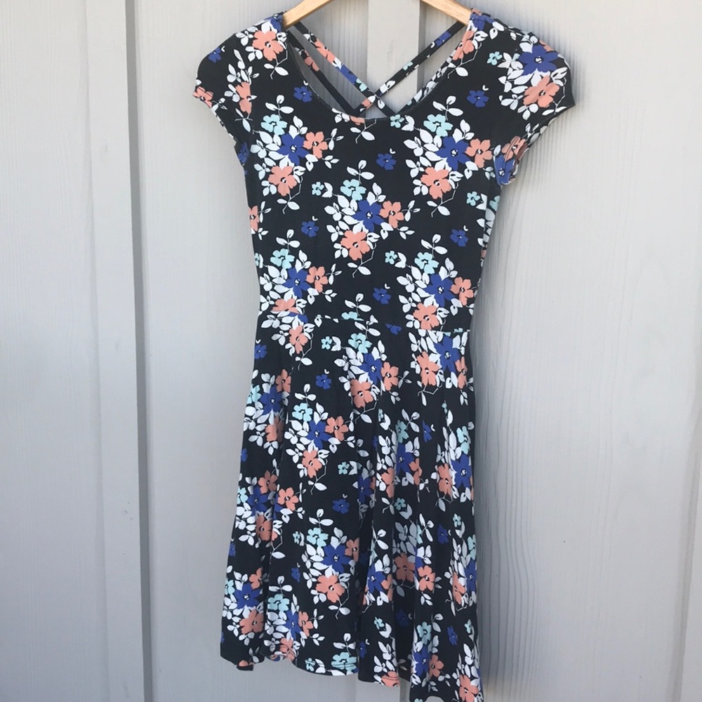 Aeropostale Stretchy Black Floral Skater Dress